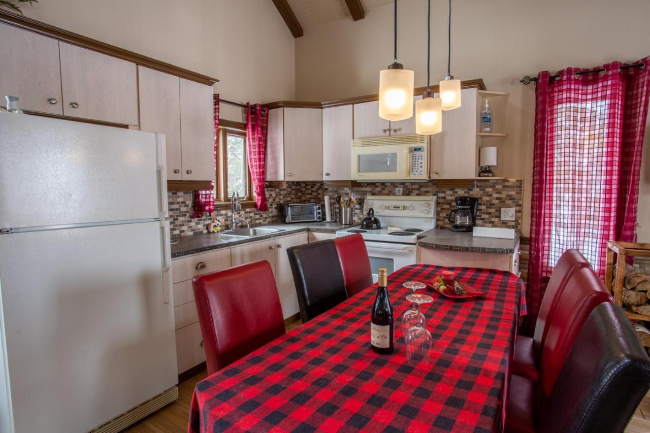Chalets Du Domaine - De Luxe Notre-Dame-Des-Bois Екстер'єр фото